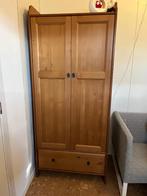 Kleerkast (gereserveerd), commode en kapstok voor babykamer, Huis en Inrichting, Ophalen, Zo goed als nieuw, Met hangruimte