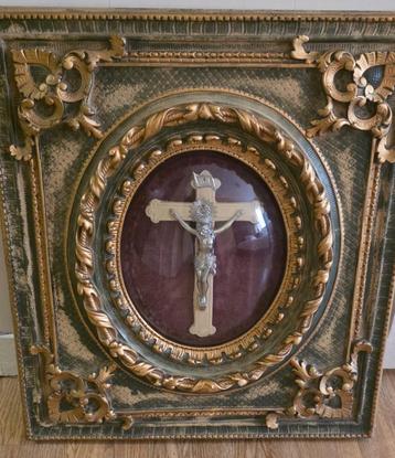 Kruisbeeld+frame met kruisbeeld+gebogen beschikbaar voor biedingen