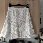 Mooie witte rok Intropia maat S, Kleding | Dames, Rokken, Nieuw, Knielengte, Ophalen of Verzenden, Wit