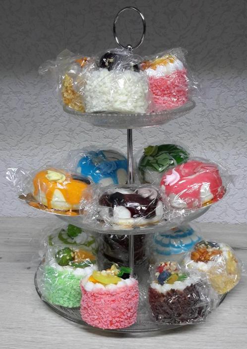Lot / partij taartjes / donuts deco ( NIEUW ), Huis en Inrichting, Keuken | Keukenbenodigdheden, Nieuw, Ophalen of Verzenden