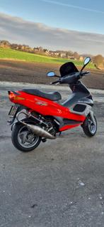 Gilera runner 180cc a1, Fietsen en Brommers, Scooters | Aprilia, Ophalen, Zo goed als nieuw