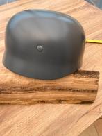 Duitse fallschirmjager helm mooie gestempeld, Verzamelen, Militaria | Tweede Wereldoorlog, Ophalen of Verzenden, Landmacht, Overige typen