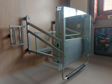 Bureau, Huis en Inrichting, Ophalen, Met wielen, Gebruikt, Bureau
