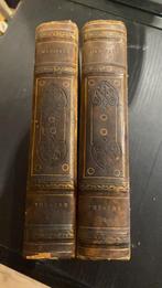 Lot de 2 anciens livres "Theatre de Marivaux", Enlèvement ou Envoi