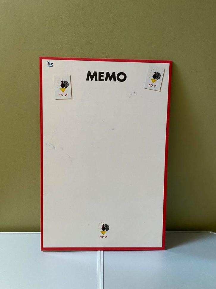 🍄  Magnetisch Whitebord ( 40 x 60 cm.) + 2 magneten, Huis en Inrichting, Woonaccessoires | Memoborden, Gebruikt, Magneetbord