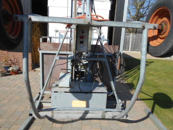 Bouwlift De Jong 220v, Doe-het-zelf en Bouw, Bouwliften, Gebruikt, Bouwlift, Ophalen