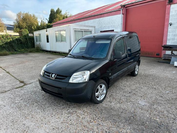 Peugeot Partner 1.6 hdi Garantie, Auto's, Bestelwagens en Lichte vracht, Bedrijf, Te koop, Peugeot, Diesel, 4 deurs, Handgeschakeld