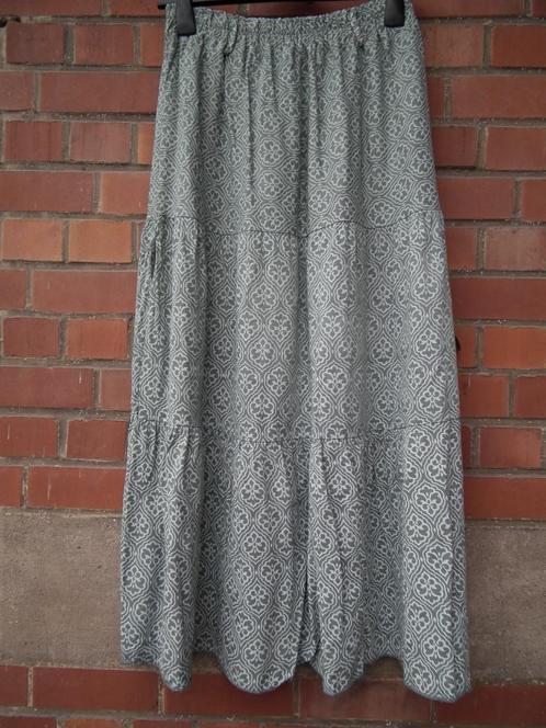 Lange rok voor dames. Eén maat (elastische maat), Kleding | Dames, Rokken, Gedragen, Maat 42/44 (L), Groen, Onder de knie, Verzenden