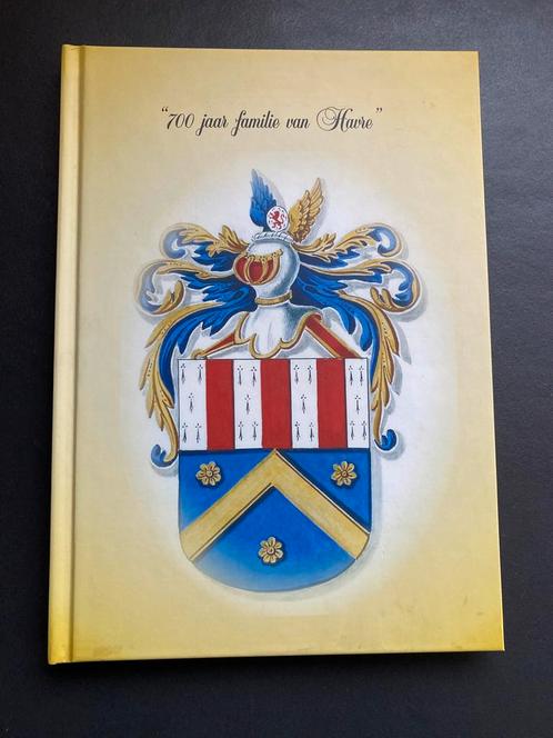 700 jaar familie van Havre Wijnegem, Boeken, Geschiedenis | Stad en Regio, Zo goed als nieuw, Ophalen