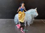 Sneeuwwitje en paard , Disney, Simba, Verzamelen, Ophalen of Verzenden, Sneeuwwitje of Doornroosje, Zo goed als nieuw, Beeldje of Figuurtje