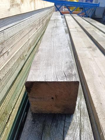 Eiken balk 19x19  beschikbaar voor biedingen