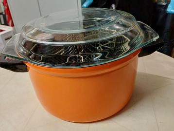 Friteuse avec panier et couvercle en verre SOVIREL  beschikbaar voor biedingen