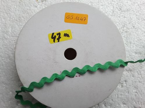 12 mm middengroen zigzag serpentijnlint GS1247V, Hobby en Vrije tijd, Naaien en Fournituren, Nieuw, Ophalen of Verzenden
