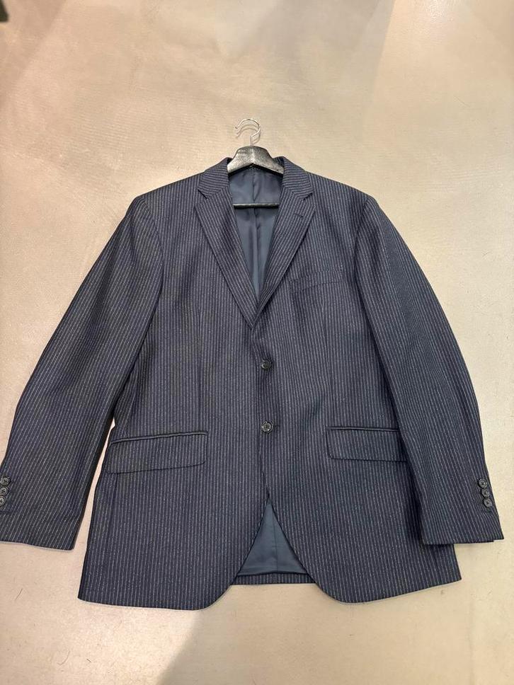 Blazer Hackett gris à fines rayures Taille 42R, Vêtements | Hommes, Costumes & Vestes, Comme neuf, Taille 52/54 (L), Gris, Enlèvement ou Envoi