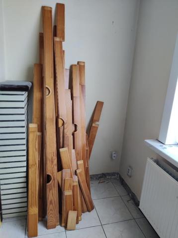 Overschot pin de landes - korte plafond latten 7,5 cm breed  beschikbaar voor biedingen