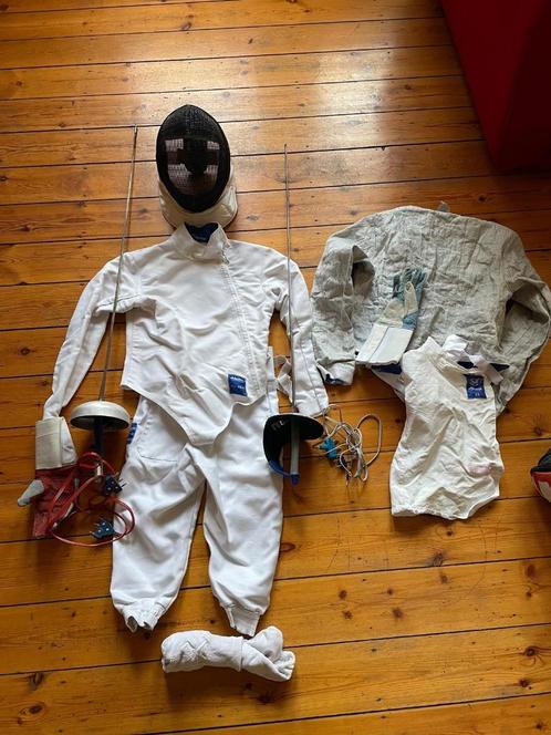 Tenue d'escrime enfant, Verzamelen, Sportartikelen en Voetbal, Overige typen, Ophalen