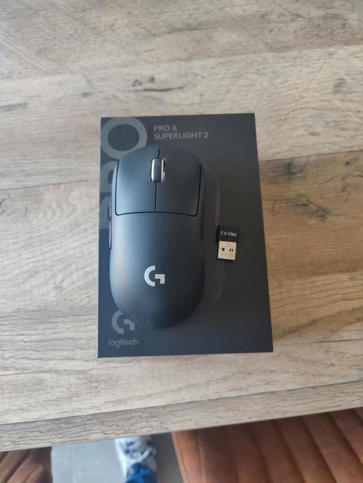 Te koop: Logitech G PRO X SUPERLIGHT 2, Computers en Software, Muizen, Zo goed als nieuw, Muis, Draadloos, Gaming muis, Ophalen of Verzenden
