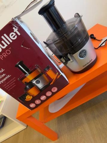 juicer pro nutribullet te koop +gratis senseo, Elektronische apparatuur, Juicers, Ophalen, Zo goed als nieuw