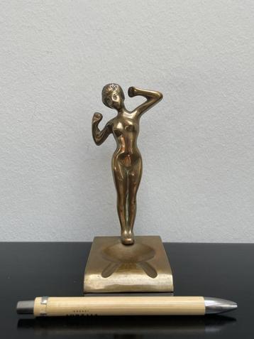 Art deco assenbakje met  bronzen beeldje vrouw