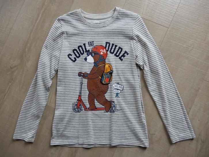 T-shirt C&A 9 ans, Kinderen en Baby's, Kinderkleding | Maat 134, Gebruikt, Jongen, Shirt of Longsleeve, Ophalen of Verzenden