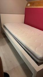 1 persoonsbed met lattenbodem en matras, Ophalen, Zo goed als nieuw