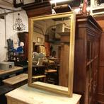 Grote oude spiegel met gouden kader L 93cm B 63cm, Minder dan 100 cm, Rechthoekig, Zo goed als nieuw, 50 tot 75 cm