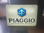 Piaggio lichtreclame. Origineel, Verzamelen, Ophalen, Zo goed als nieuw, Lichtbak of (neon) lamp