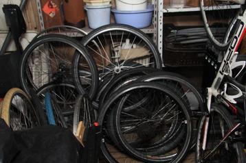 NOG ENKEL WIELEN MB 26 & 28 INCH beschikbaar voor biedingen