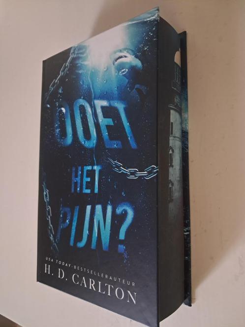 Carlton: Doet het pijn  en  Marissa Meyer : verguld ( Nieuw), Boeken, Fantasy, Ophalen of Verzenden
