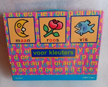 maan roos vis voor kleuters beschikbaar voor biedingen