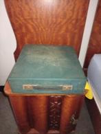 Ancienne machine à écrire, Enlèvement