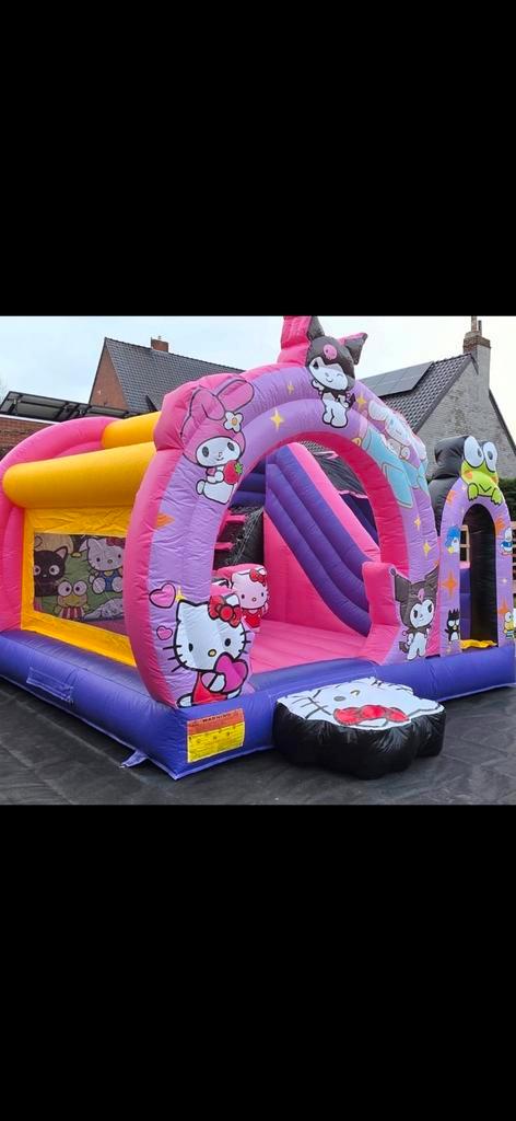 Springkasteel Kuromi Te huur, Hobby & Loisirs créatifs, Articles de fête | Location, Enlèvement ou Envoi