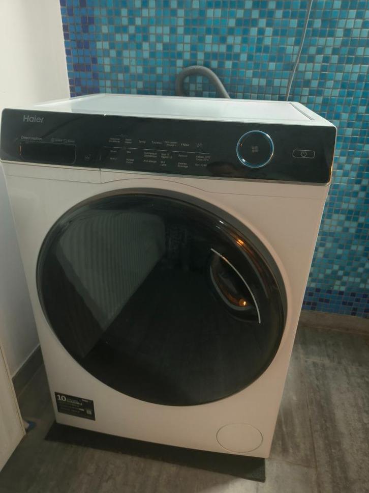 washing mashine, Elektronische apparatuur, Wasmachines, Zo goed als nieuw, Voorlader, 8 tot 10 kg, 85 tot 90 cm, 1200 tot 1600 toeren