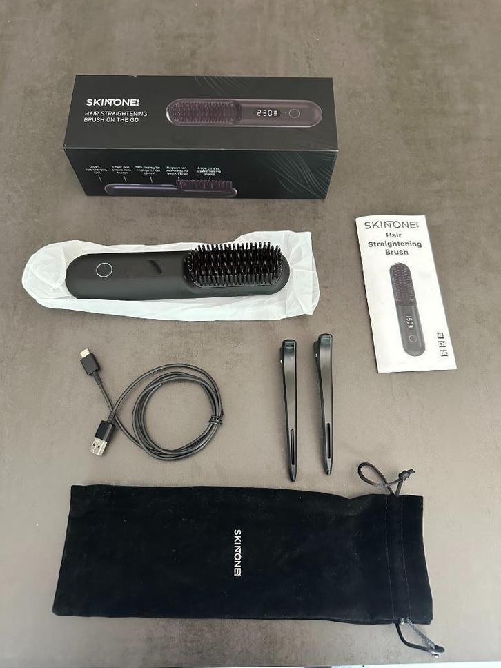 Brosse chauffante SKINTONE Brush On The Go – NEUVE, Handtassen en Accessoires, Uiterlijk | Haarverzorging, Nieuw, Kam of Borstel