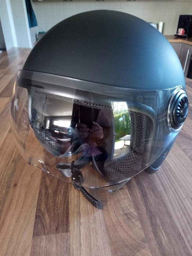 Nieuwe motorhelm en schoenen, Fietsen en Brommers, Brommerhelmen, Nieuw, Extra large of groter, Ophalen