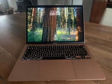 Mac Book Air Gold beschikbaar voor biedingen