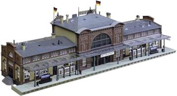 Faller | modelbouw | oud treinstation | diorama | Nieuw beschikbaar voor biedingen