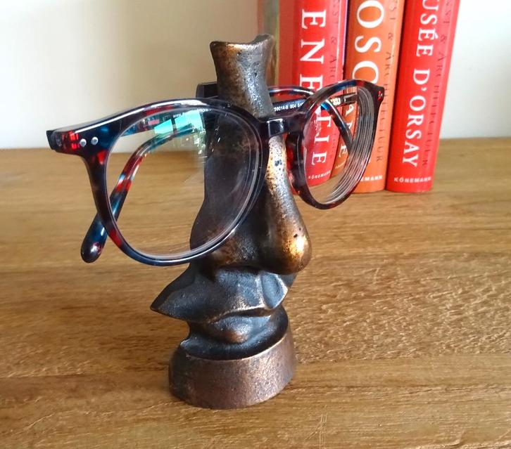 Support à lunettes inspiré par 'The Nose' de Salvador Dali, Collections, Statues & Figurines, Utilisé, Autres types, Enlèvement ou Envoi