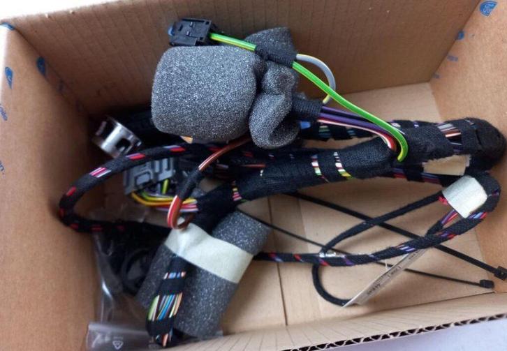 Trekhaak kabelset Ford 13 polig 1884617 nieuw Ford Mondeo 09, Auto-onderdelen, Elektronica en Kabels, Nieuw, Ophalen of Verzenden