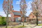 Huis te koop in Jabbeke, 4 slpks, Vrijstaande woning, 491 kWh/m²/jaar, 4 kamers, 245 m²