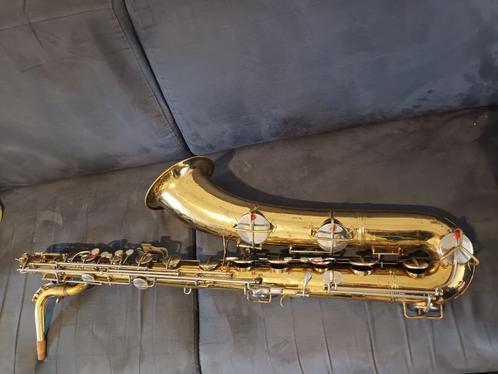 Saxophone baryton Conn 12M, Musique & Instruments, Instruments à vent | Saxophones, Bariton, Avec valise, Enlèvement