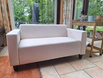 Canapé blanc Ikea 2 personnes beschikbaar voor biedingen
