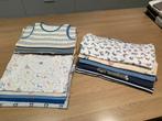 5 Pyama’s en 11 onderhemdjes/singlets (Petit Bateau,…), Ophalen, Maat 140