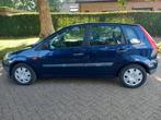 Ford fiesta 1.3i 136dkm airco gekeurd voor verkoop, Auto's, Zwart, Blauw, 5 deurs, Particulier