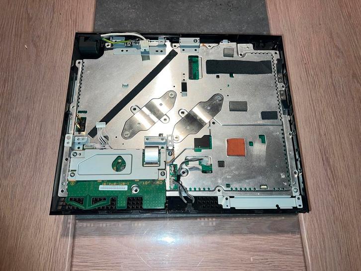 ps3 (cechc04 backwards compatible) parts, Games en Spelcomputers, Spelcomputers | Sony Consoles | Accessoires, Niet werkend, Controller