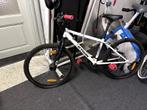 BTWIN 9/12 jaar oude fiets in goede staat, Fietsen en Brommers, Ophalen, Gebruikt, 20 inch of meer, BTwin Décathlon