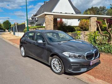 BMW 118i essence 103kW 03/2020 24,000km excellent état 