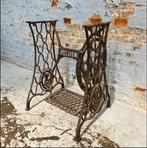 pied vieille machine à coudre, Antiquités & Art, Antiquités | Machines à coudre, Enlèvement