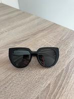 Prada zonnebril, Handtassen en Accessoires, Zonnebrillen en Brillen | Dames, Ophalen of Verzenden, Zo goed als nieuw, Zonnebril
