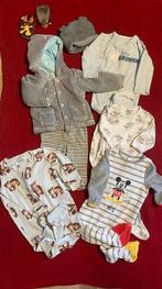 Lot vêtements /chaussure s’bebe (unisex) 6-9 mois/70-80 cm, Disney, Garçon ou Fille, Enlèvement ou Envoi, Ensemble